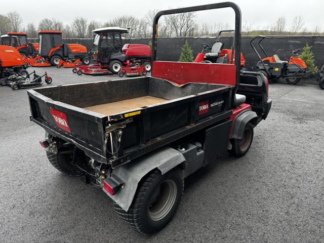 Toro-Workman-HDX-Gas-2WD-Utility-Vehicle-9-640×480-1