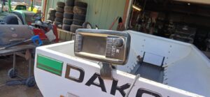 410 Dakota Top Dresser