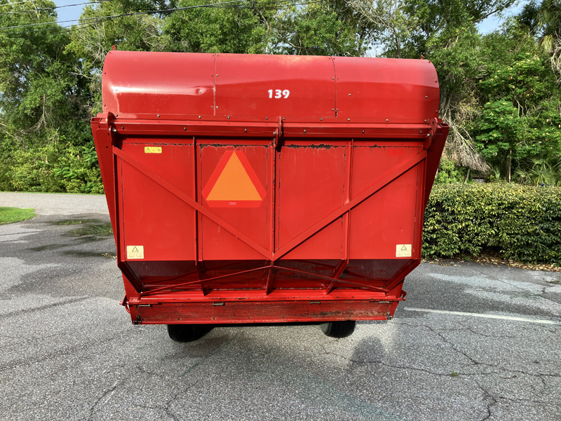 2019_Toro_Versa_Vac_Used_Sweeper_Vac_Statewide_Turf_Equipment_100V-030-1-4