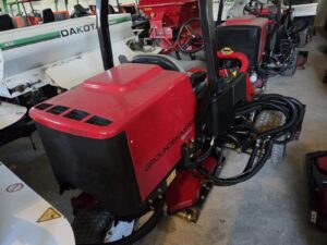 2018 Toro 3500D groundsmaster sidewinder
