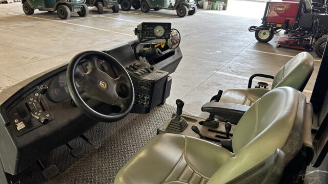 Cushman-Sprayer-2-1