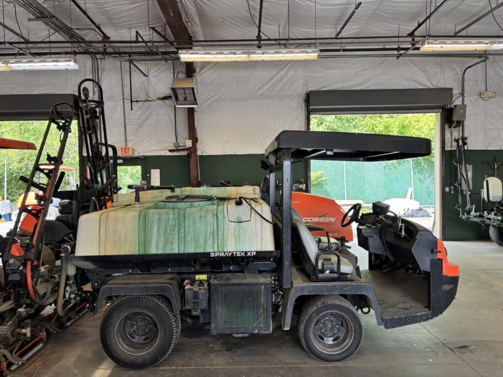 Cushman-Sprayer-3-1