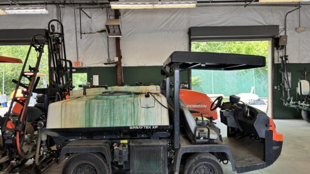 Cushman-Sprayer-3-1