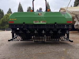 John Deer Aercore 2000
