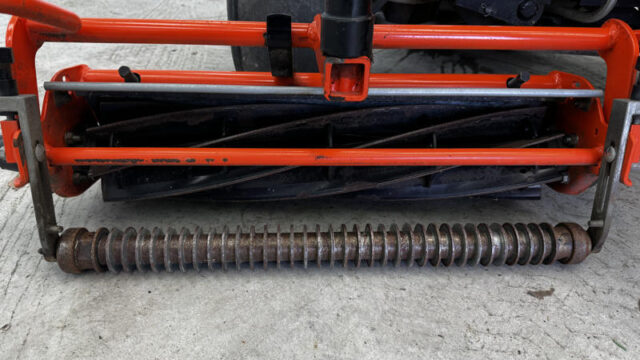 Jacobsen-Greens-King-IV-Plus-Greens-Reel-Mower-1-800×600-1-1