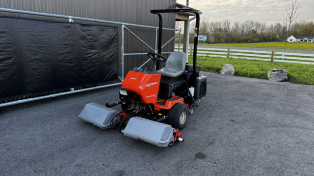 Jacobsen-Greens-King-IV-Plus-Greens-Reel-Mower-2-800×600-1