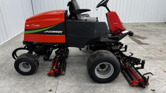 Jacobsen-LF-1880-Diesel-4WD-Fairway-Mower-2-800×600-1-1