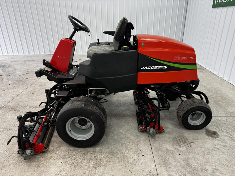 Jacobsen-LF-1880-Diesel-4WD-Fairway-Mower-4-800×600-1-1