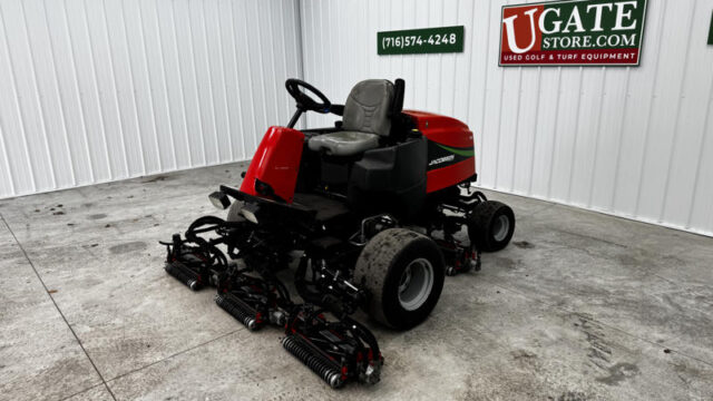 Jacobsen-LF-1880-Diesel-4WD-Fairway-Mower-8-800×600-1
