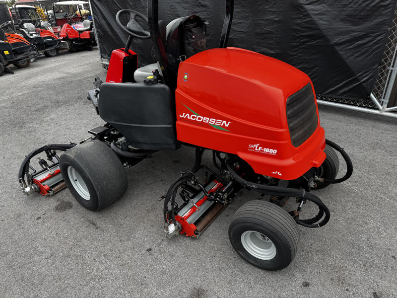 Jacobsen-LF1880-Diesel-4WD-4-800×600-1