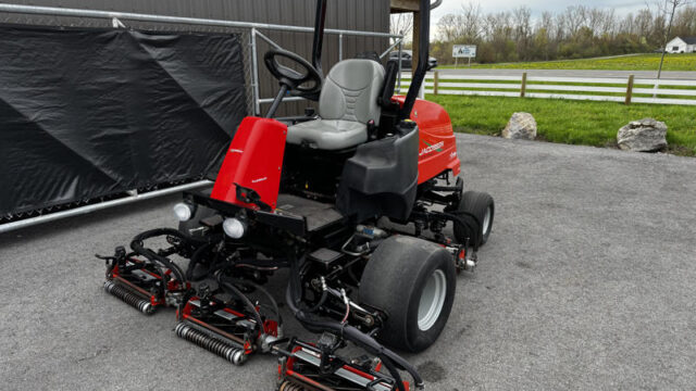 Jacobsen-LF1880-Diesel-4WD-6-800×600-1