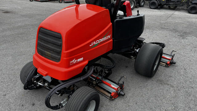 Jacobsen-Super-LF-1880-Light-Fairway-Mower-7-640×480-1