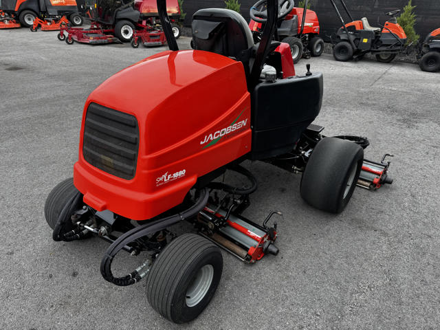 Jacobsen-Super-LF-1880-Light-Fairway-Mower-7-640×480-1