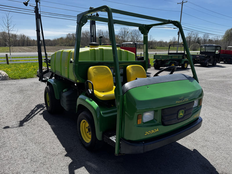 John-Deere-2030-Diesel-2WD-w_-300-Gallon-Sprayer-1-800×600-1