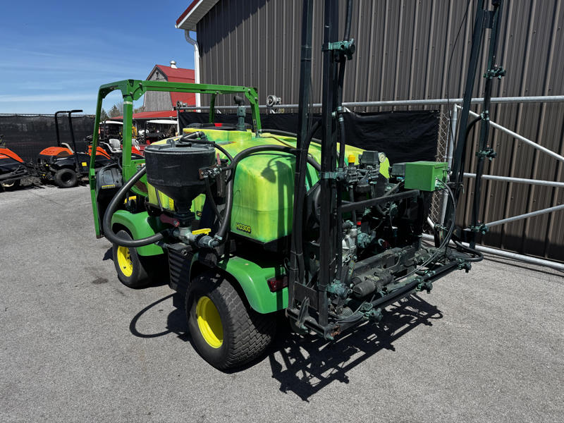 John-Deere-2030-Diesel-2WD-w_-300-Gallon-Sprayer-3-800×600-1