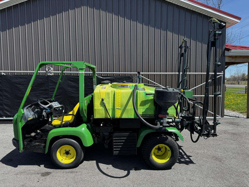 John-Deere-2030-Diesel-2WD-w_-300-Gallon-Sprayer-4-800×600-1