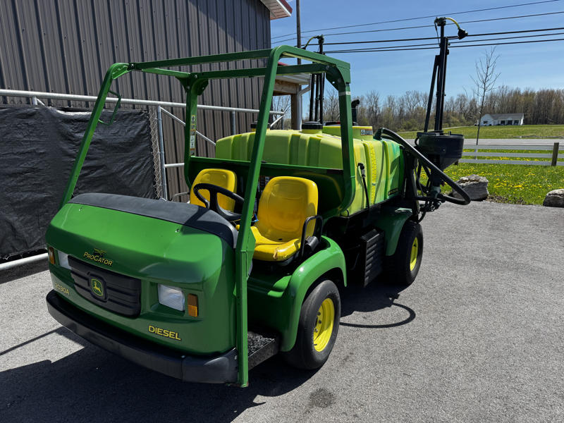 John-Deere-2030-Diesel-2WD-w_-300-Gallon-Sprayer-5-800×600-1