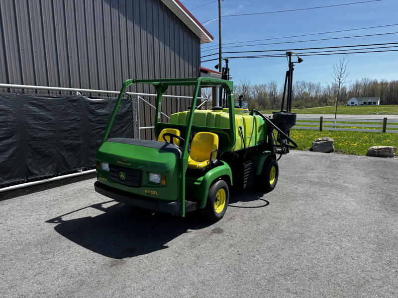 John-Deere-2030-Diesel-2WD-w_-300-Gallon-Sprayer-7-800×600-1