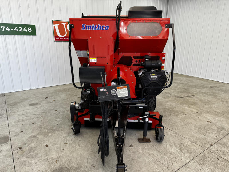 Smithco-SweepStar-V62-Pull-Behind-Sweeper-Vac-4-800×600-1