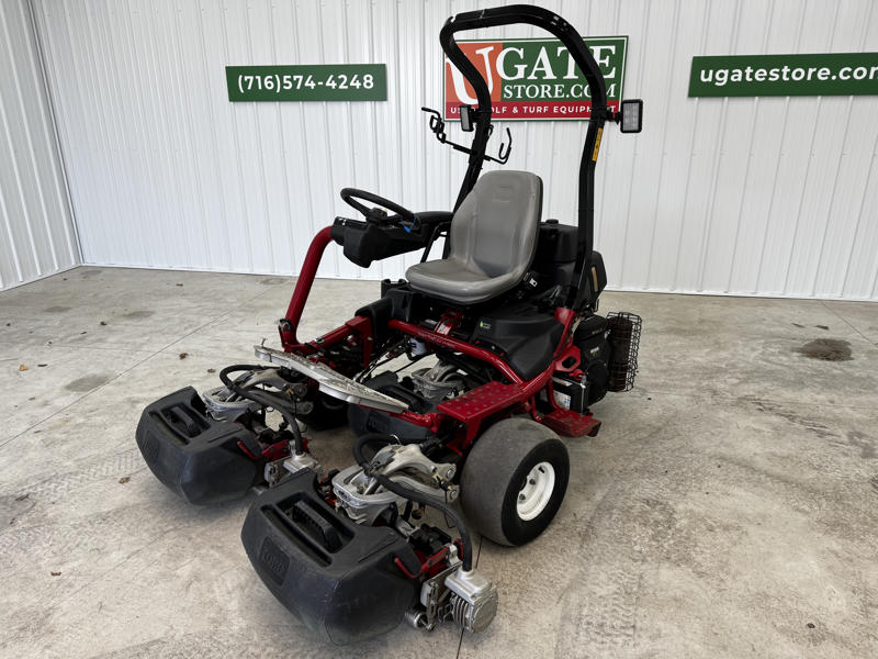 Toro-Greensmaster-TriFlex-3320-Hybrid-Electric-Greensmower-5-800×600-1