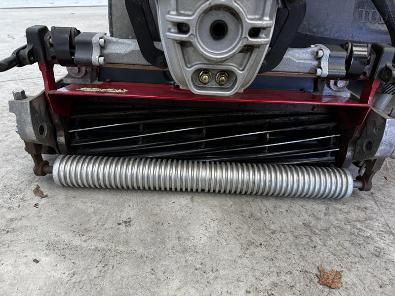 Toro-Greensmaster-Triflex-3400-Diesel-Greens-Mower-1-800×600-1