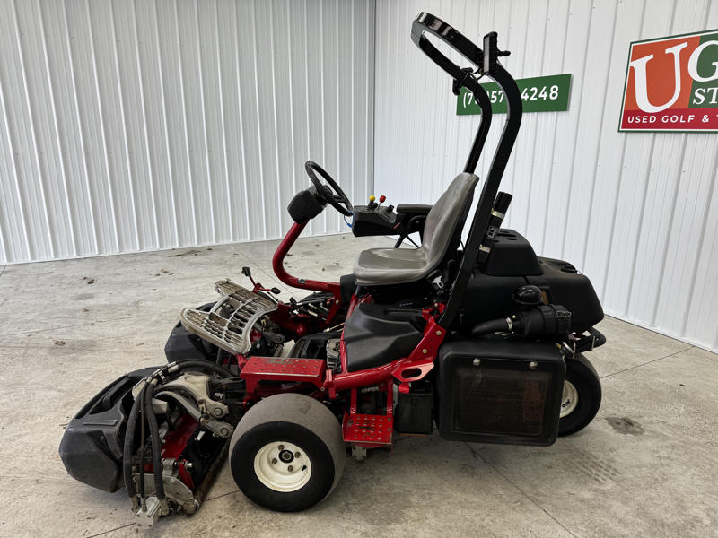 Toro-Greensmaster-Triflex-3400-Diesel-Greens-Mower-4-800×600-1