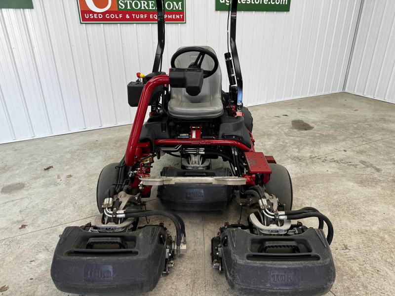 Toro-Greensmaster-Triflex-3400-Diesel-Greens-Mower-5-800×600-1-1