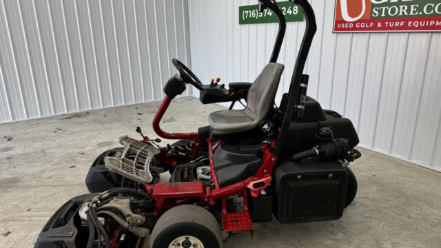 Toro-Greensmaster-Triflex-3400-Greens-Mower-4-800×600-1