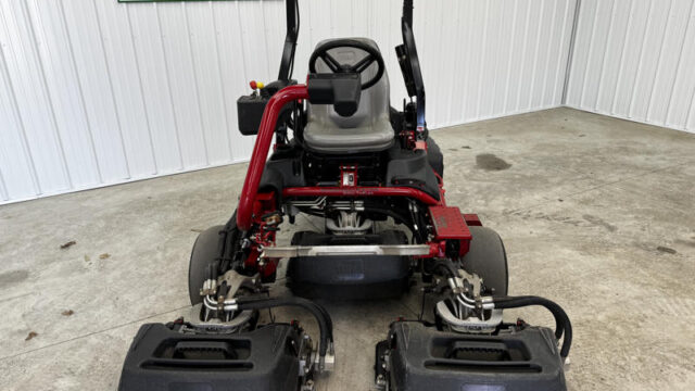 Toro-Greensmaster-Triflex-3400-Greens-Mower-5-800×600-1