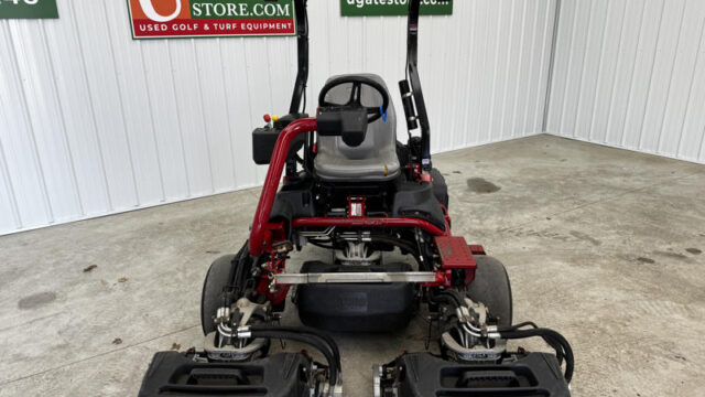 Toro-Greensmaster-Triflex-3400-Greens-Mower-6-800×600-1-1