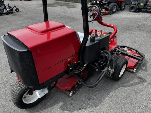 Toro-Groundmaster-3505-Diesel-2WD-Contouring-Rotary-Mower-1-640×480-1