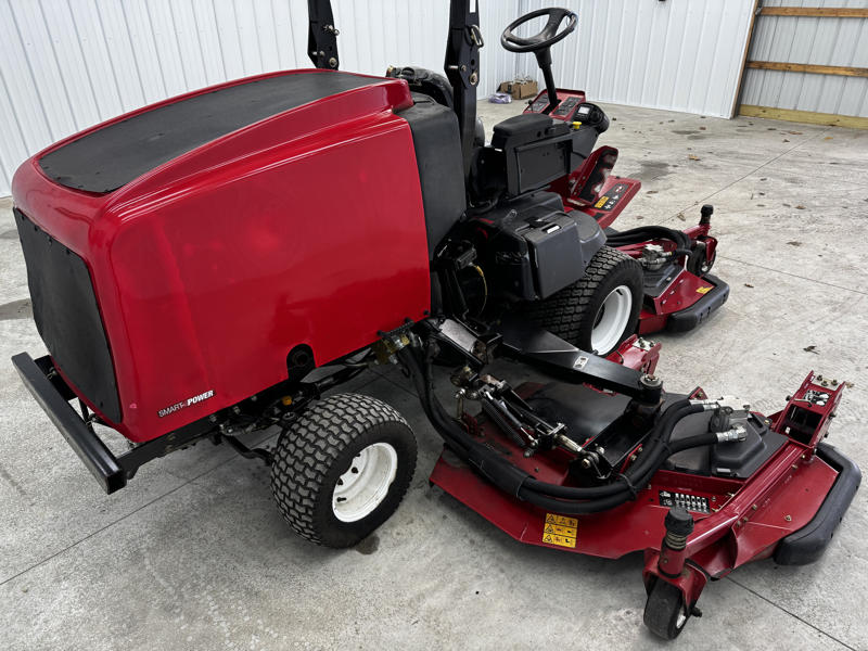 Toro-Groundsmaster-4000-Diesel-4WD-Wide-Area-Mower-3-800×600-1