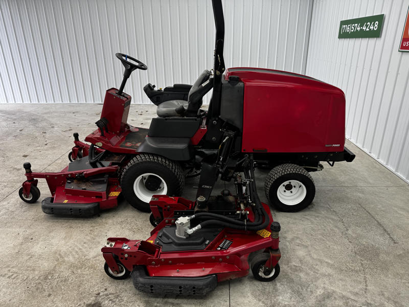 Toro-Groundsmaster-4000-Diesel-4WD-Wide-Area-Mower-5-800×600-1