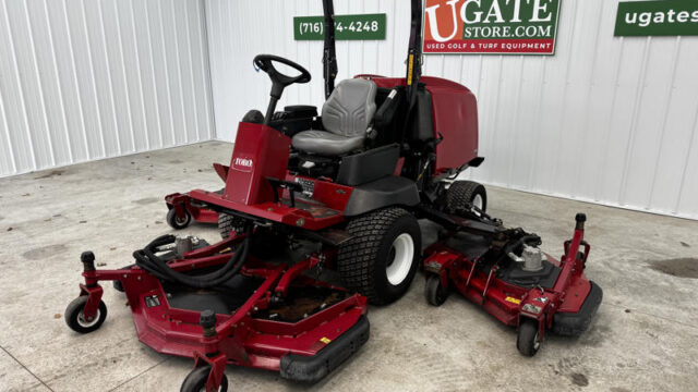 Toro-Groundsmaster-4000-Diesel-4WD-Wide-Area-Mower-6-800×600-1