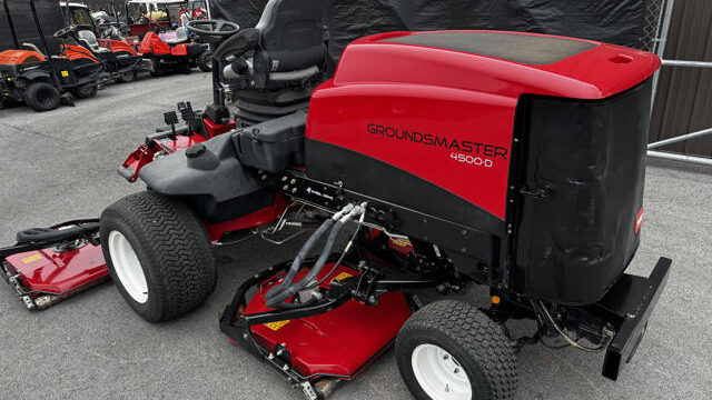 Toro-Groundsmaster-4500-Contouring-Rough-Mower-6-640×480-1