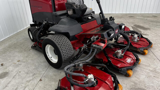 Toro-Groundsmaster-4500-Diesel-4WD-Contouring-Mower-1-800×600-1