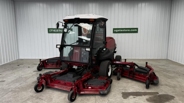 Toro-Groundsmaster-5910-Diesel-4WD-Climate-Controlled-Cab-Wide-Area-Mower-3-800×600-1