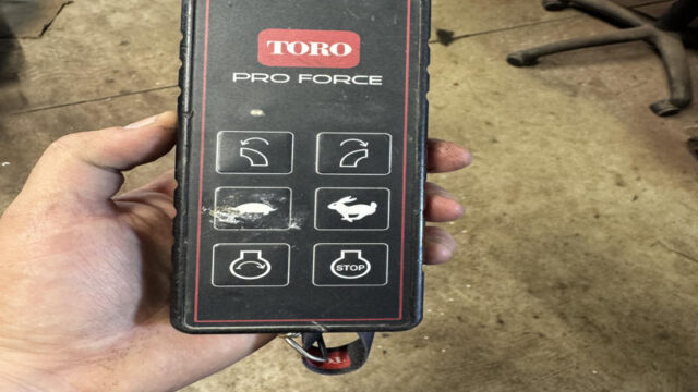 Toro-Pro-Force-Pull-Behind-Blower-1-800×600-1-1