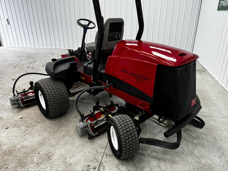 Toro-Reelmaster-5010H-Diesel-4WD-Hybrid-Electric-Reels-Fairwary-Mower-5-800×600-1