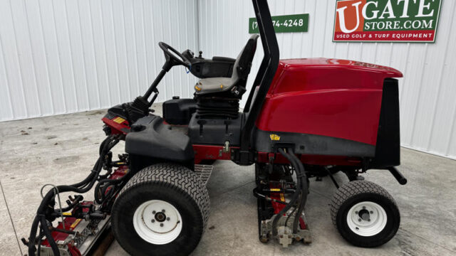 Toro-Reelmaster-5510H-Diesel-2WD-Hybrid-Electric-Cutting-Units-4-800×600-1-1