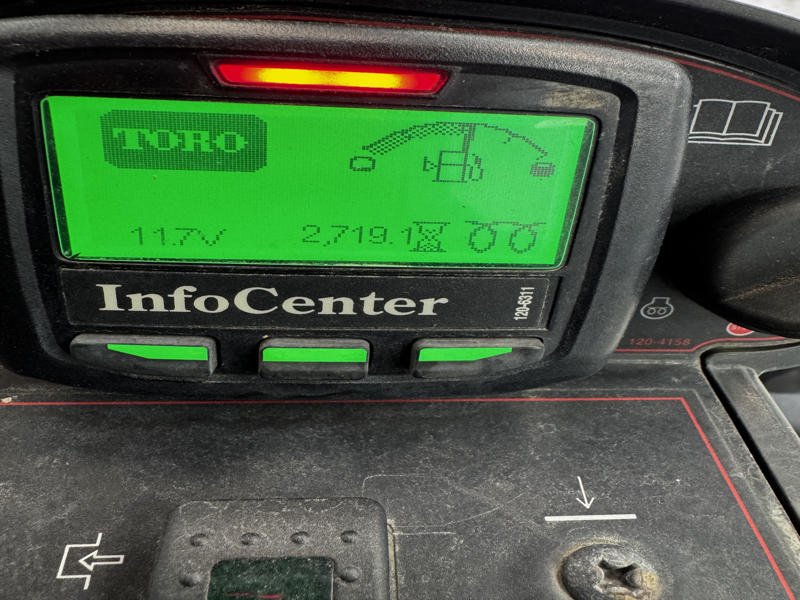 Toro-Reelmaster-5510H-Diesel-4WD-Hybrid-Electric-Cutting-Units-10-800×600-1