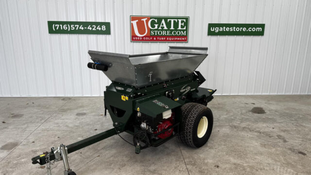 Turfco-Widespin-1530-Broadcast-Pull-Behind-Top-Dresser-6-800×600-1