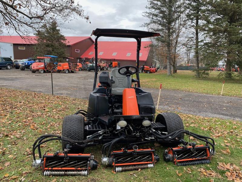 2013-Jacobsen-LF570-Diesel-4WD-Fairway-Mower-6-800×600-1