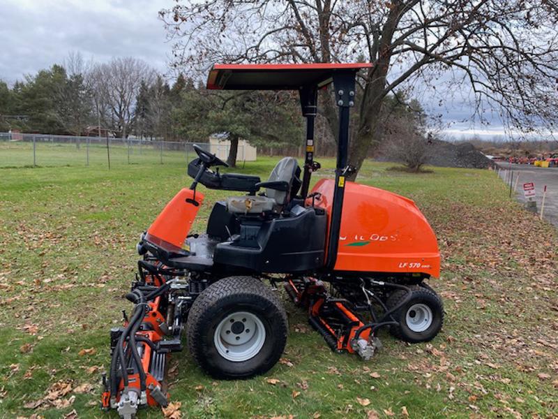 2013-Jacobsen-LF570-Diesel-4WD-Fairway-Mower-7-800×600-1