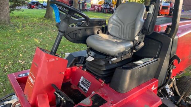 2013-Toro-Groundsmaster-4000-Diesel-4WD-Wide-Area-Mower-3-800×600-1
