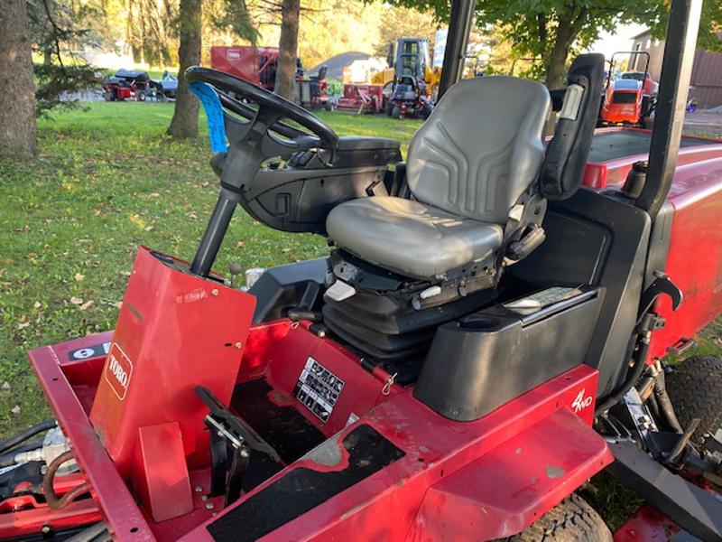 2013-Toro-Groundsmaster-4000-Diesel-4WD-Wide-Area-Mower-3-800×600-1