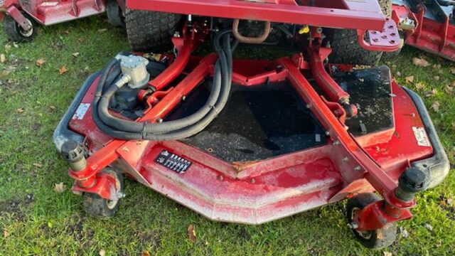2013-Toro-Groundsmaster-4000-Diesel-4WD-Wide-Area-Mower-4-800×600-1