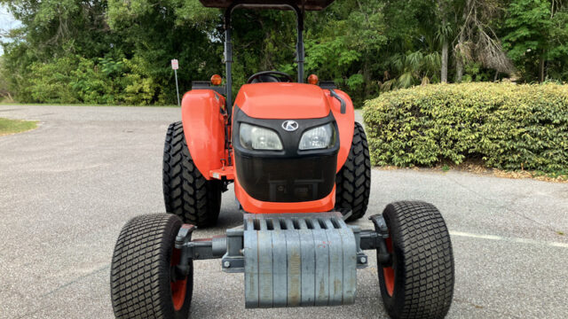 2021_Kubota_M5660SU_Tractor_statewideturf_500M-041-1