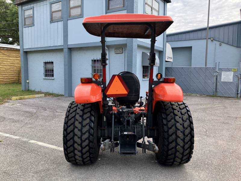 2021_Kubota_M5660SU_Tractor_statewideturf_500M-041-5