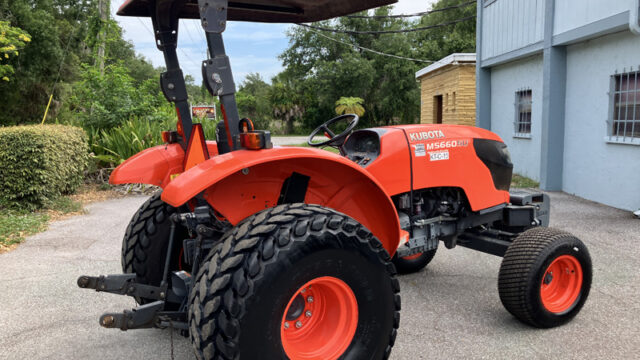 2021_Kubota_M5660SU_Tractor_statewideturf_500M-041-6